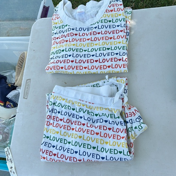 Hanna Andersson Multicolor 'Loved' Pajama Set size xxl - Picture 3 of 4